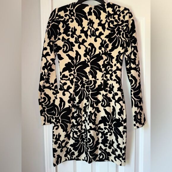 Cece By Cynthia Steffe Stretch Cotton Brocade Sheath-Cream/Black Size 2 - Picture 4 of 7